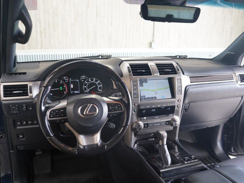 Used 2021 Lexus GX 460 Premium AWD/4WD image 11