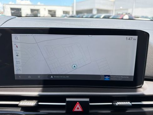 New 2026 Kia Sportage SX FWD image 12
