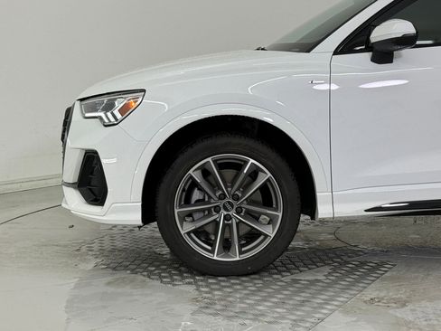 New 2025 Audi Q3 2.0T Premium image 25