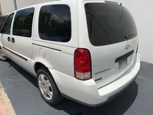 Used 2008 Chevrolet Uplander LS w/ Climate Package FWD image 12