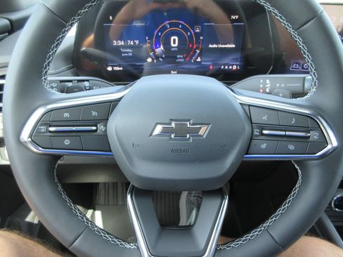 New 2026 Chevrolet Traverse LT w/ Midnight/Sport Edition FWD image 23