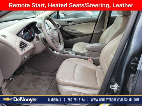 Used 2017 Chevrolet Cruze Premier image 8