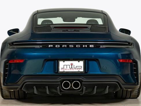 Used 2026 Porsche 911 GT3 RWD image 8