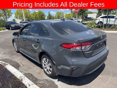 Used 2025 Toyota Corolla LE FWD image 6