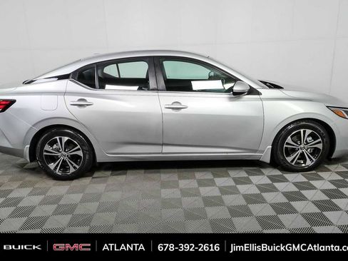 Used 2021 Nissan Sentra SV FWD image 2