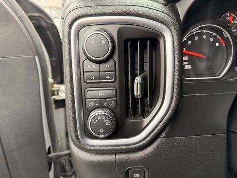 Used 2019 Chevrolet Silverado 1500 LT w/ All-Star Edition AWD/4WD image 19