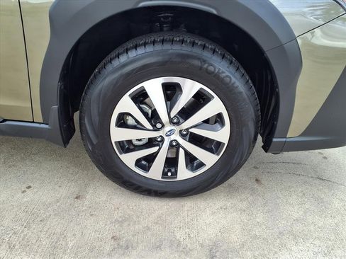 Certified 2025 Subaru Outback Premium image 26