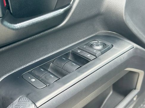 Certified 2026 Toyota Tacoma SR5 RWD image 22