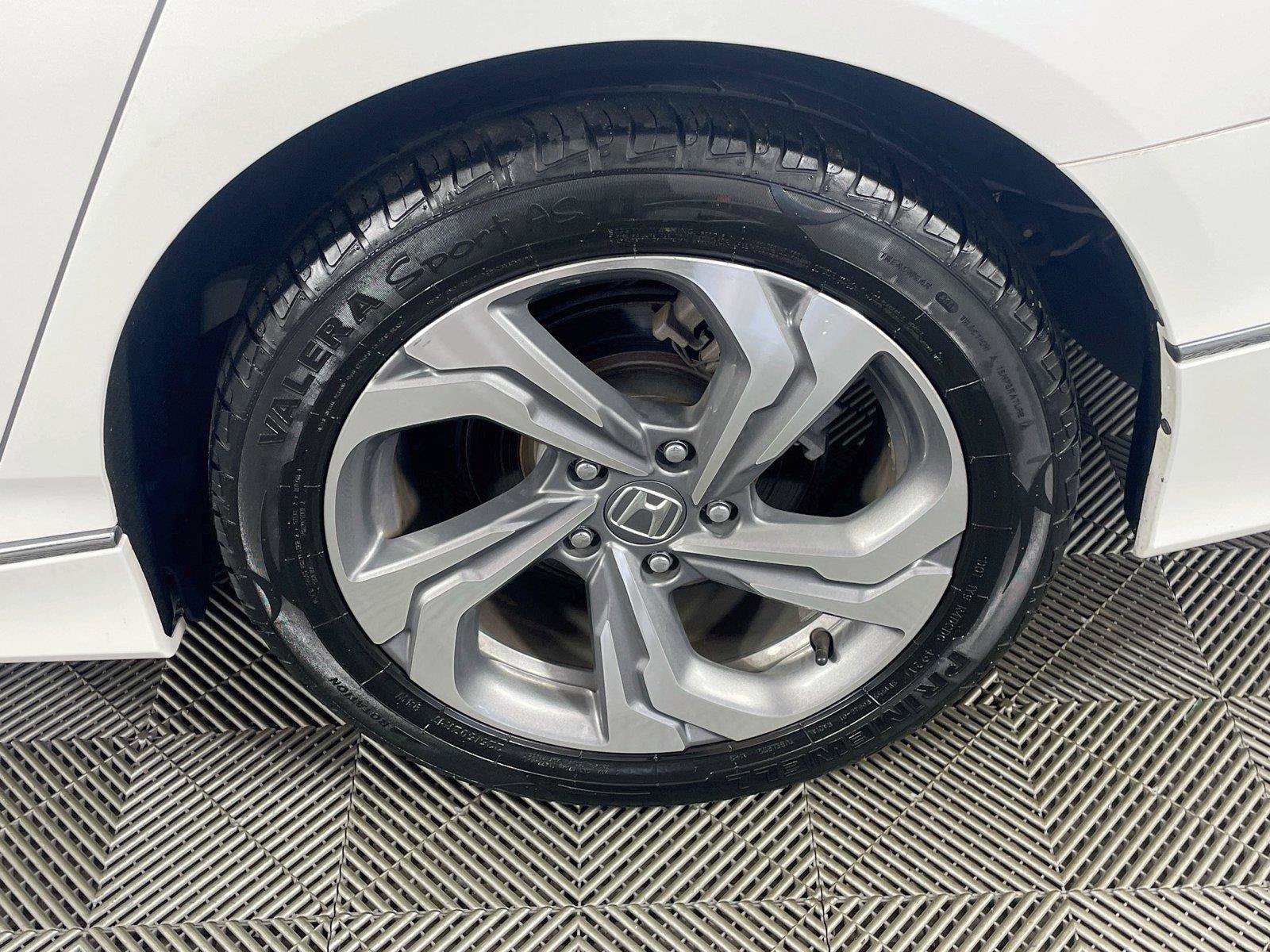 Used 2019 Honda Accord EX-L image 28