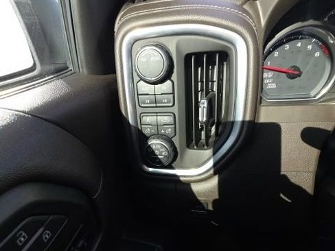 Used 2020 Chevrolet Silverado 1500 LTZ w/ LTZ Plus Package image 36