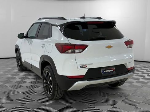 Certified 2023 Chevrolet TrailBlazer LT FWD image 3