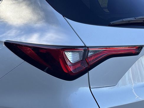 Used 2022 Acura MDX FWD image 7