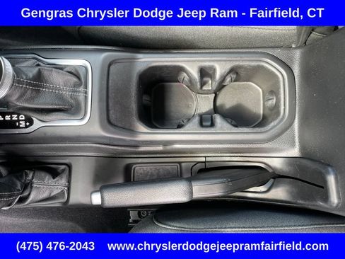 Used 2024 Jeep Wrangler Unlimited w/ Convenience Group AWD/4WD image 49