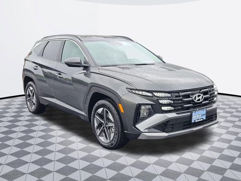 Certified 2025 Hyundai Tucson SEL image 8