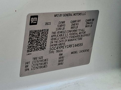 Used 2024 Chevrolet Silverado 2500 LTZ w/ LTZ Convenience Package image 39