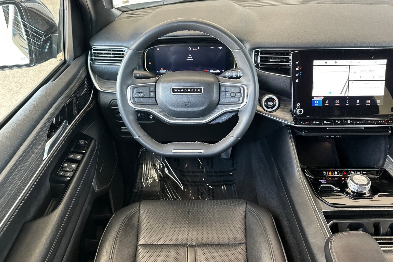 Used 2024 Jeep Wagoneer Series II AWD/4WD image 16