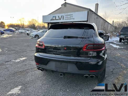 Used 2016 Porsche Macan S image 9