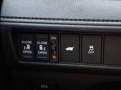 Certified 2026 Honda Odyssey EX-L image 27