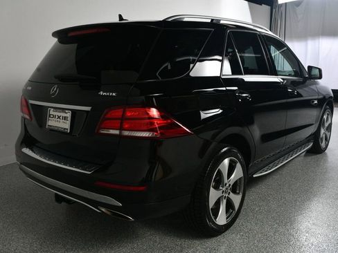 Used 2019 Mercedes-Benz GLE 400 4MATIC image 9