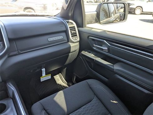 New 2026 RAM 1500 2WD Crew Cab image 17