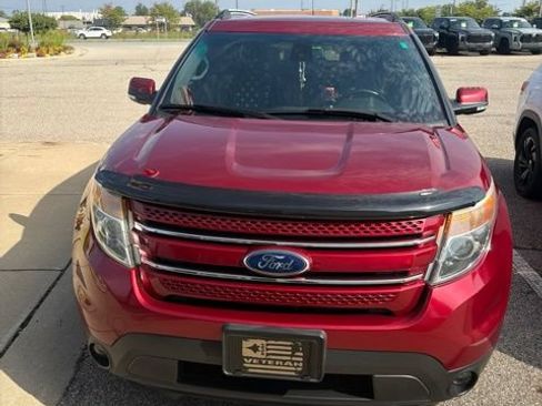 Used 2014 Ford Explorer Limited w/ Equipment Group 302A AWD/4WD image 3