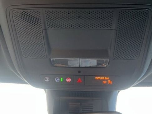 New 2026 Chevrolet Equinox LT w/ Convenience Package II image 42