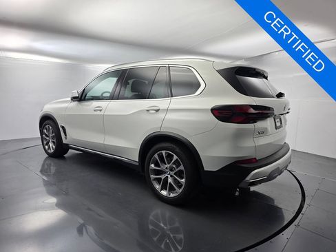 Used 2024 BMW X5 sDrive40i w/ Premium Package RWD image 6