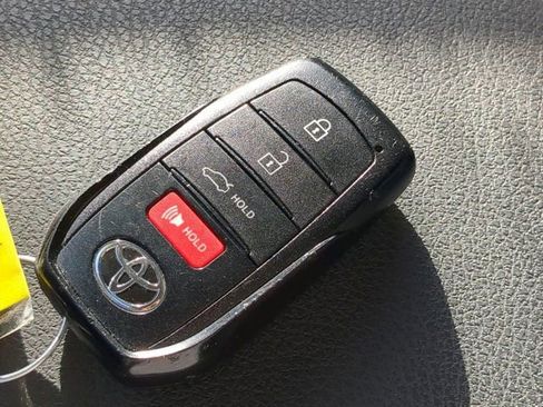 Used 2025 Toyota Camry LE image 25