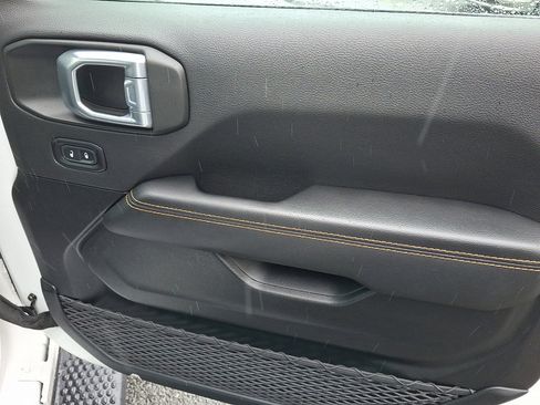 Certified 2021 Jeep Wrangler Unlimited Sahara image 10