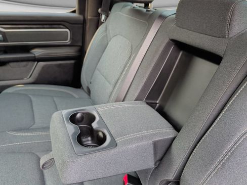 Used 2019 RAM 1500 Big Horn AWD/4WD image 33