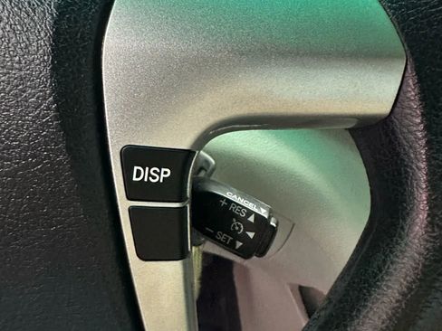 Used 2013 Toyota Highlander SE image 14