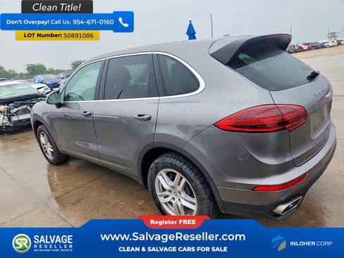 Used 2017 Porsche Cayenne image 3
