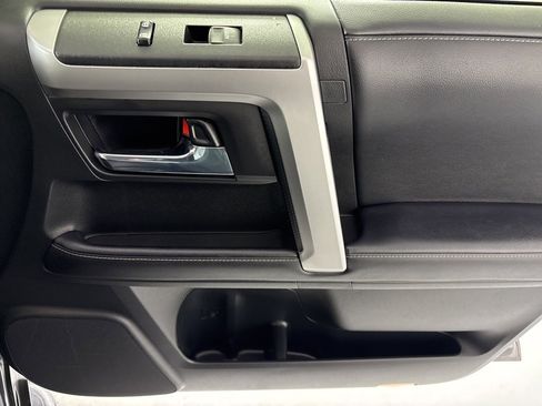 Used 2023 Toyota 4Runner SR5 Premium image 41