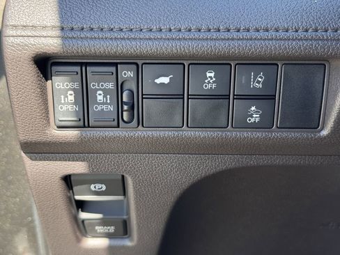 Used 2019 Honda Odyssey EX-L image 21