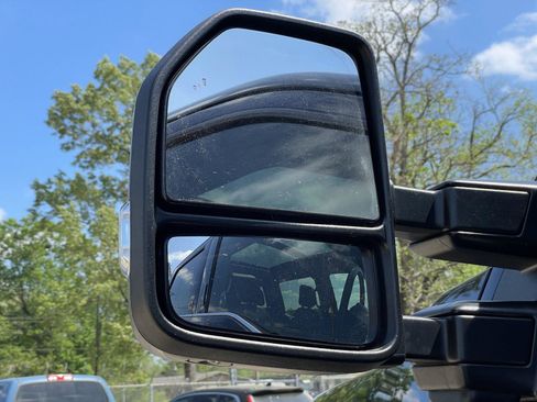 Used 2024 Ford F250 Lariat w/ Lariat Ultimate Package image 41