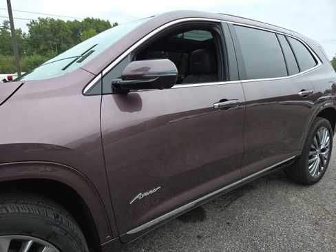 Used 2025 Buick Enclave Avenir w/ Super Cruise Package AWD/4WD image 40