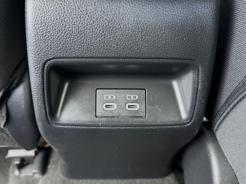 Used 2023 Toyota Corolla LE FWD image 16
