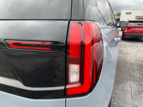 New 2025 Ford Expedition Platinum w/ Driver's Package image 30