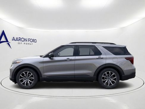 New 2025 Ford Explorer ST-Line w/ Premium Package RWD image 3