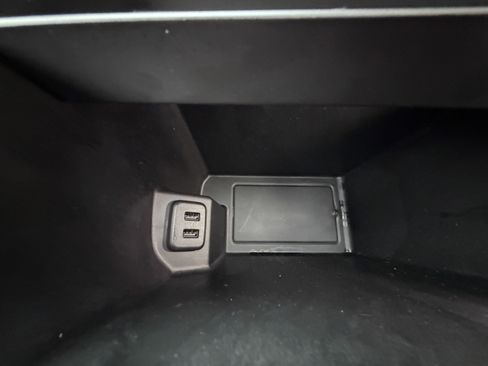 Used 2022 GMC Terrain SLT w/ Infotainment Package II image 37