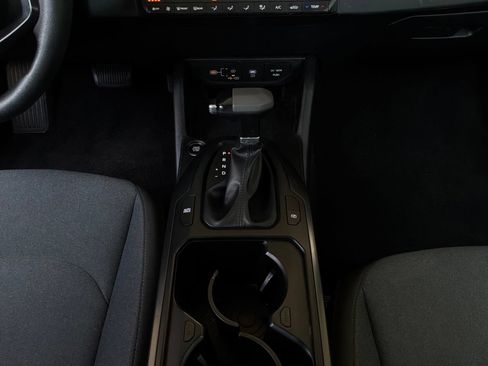 Used 2025 Kia K4 FWD image 14