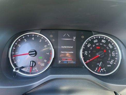 Used 2021 Toyota RAV4 XLE Premium FWD image 13