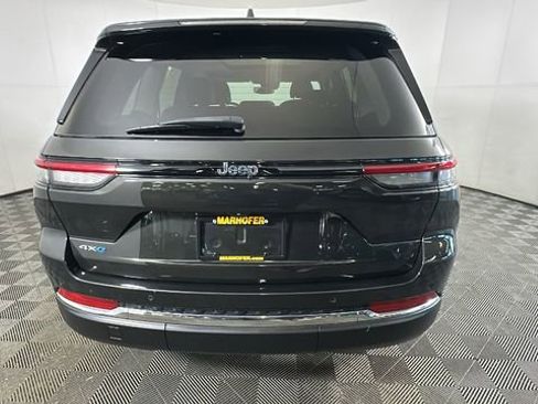 Used 2023 Jeep Grand Cherokee 4WD 4xe image 4