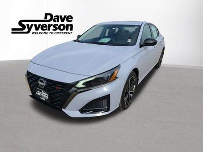 New 2025 Nissan Altima 2.5 SR w/ SR Premium Package