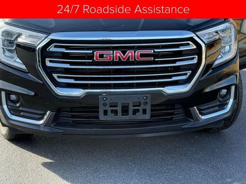 Used 2024 GMC Terrain SLT image 5