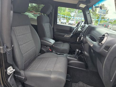 Used 2011 Jeep Wrangler Sport AWD/4WD image 13