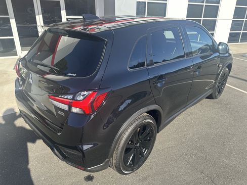 Used 2023 Mitsubishi Outlander Sport ES AWD/4WD image 8