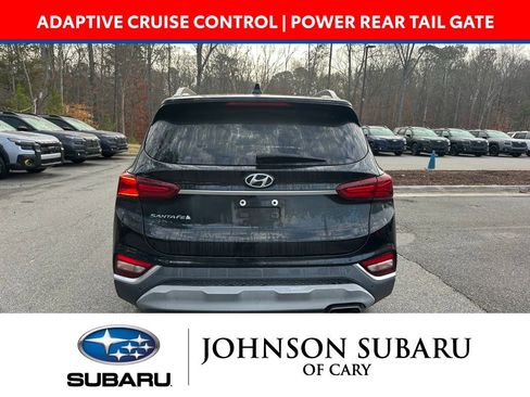 Used 2020 Hyundai Santa Fe SEL w/ Convenience + Premium Package FWD image 4