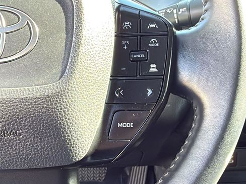 Used 2024 Toyota Prius LE image 13