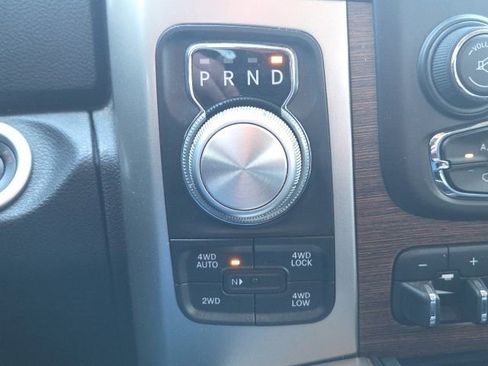 Used 2017 RAM 1500 Laramie w/ Convenience Group image 30